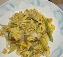 Zhongqiu Green Onion Stir-fried Goose Eggs
