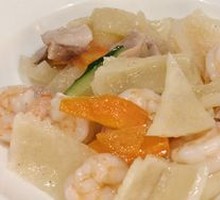 Stir-Fried Three Delicacies