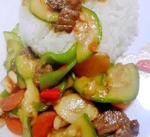 Zucchini Beef Rice Bowl