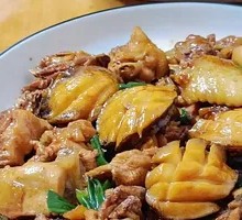 Braised Abalone with Chicken