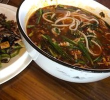 Small Pot Rice Noodles