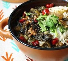 Old Jar Sichuan Pickled Vegetable Noodles