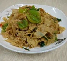 Stir-Fried Tofu Skin