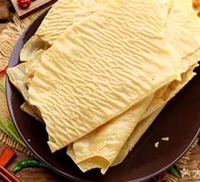Oil-soaked tofu skin