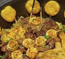 Stewed Goose in Iron Pot