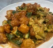 Cucumber with Fried Dough Sticks