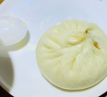 Steamed Fresh Beef Buns