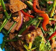 Sandy Onion and Lamb Liver