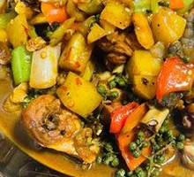 Slightly Spicy Stir-Fried Chicken