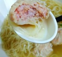 Crab Roe Wonton Noodles