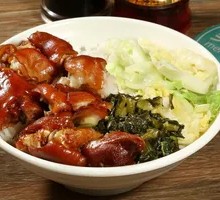 Stewed Pork Trotter with Soybeans Rice Bowl