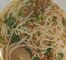 Meat Sauce Noodle Soup