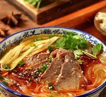 Classic Beef Noodle Soup