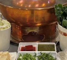 Spring Water Copper Pot