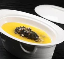 Golden Soup Wild Rice Stew with Sea Cucumber