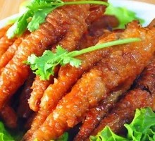 Braised Chicken Feet with Tiger Skin