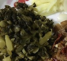 Hand-Cut Pickled Vegetables