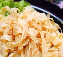 Oil-soaked tofu skin