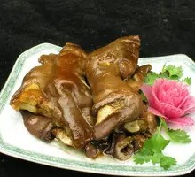 Braised Lamb Trotters