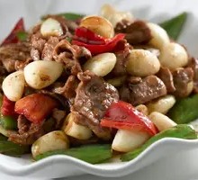 Stir-Fried Lamb with Garlic
