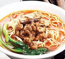 Classic Braised Pork Noodles