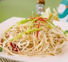 Spicy and Sour Bean Sprouts