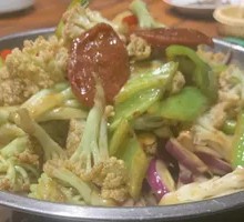 Stir-Fried Pork and Cauliflower