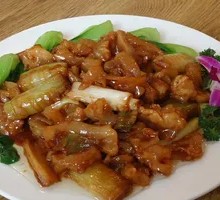 Scallion Braised Pig's Trotters