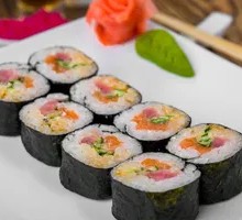 Seaweed and Pork Floss Sushi