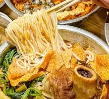 Pork Bone Snail Rice Noodles