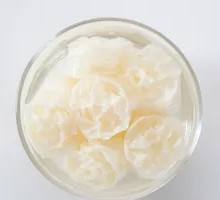 Noodles with lotus root