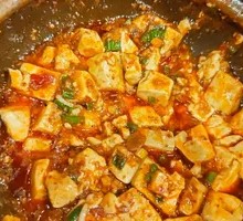 Spicy Mapo Tofu in Clay Pot