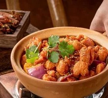 Butter Chicken in Clay Pot