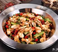 Love of Shrimp and Frog