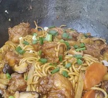 Chicken Leg and Mushroom Noodles