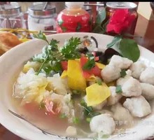 Weishan Lake Handmade Fish Balls in Clear Soup