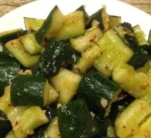 Garlic Cucumber Salad