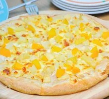 Cheese Peach Pizza