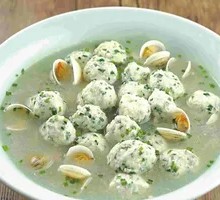 Braised Mackerel Balls with Moon Clams