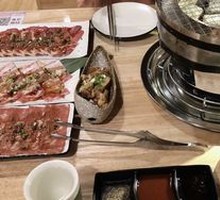 Freshly Sliced Beef Shoulder