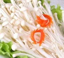 Enoki Mushroom