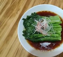Oil-Poured Bok Choy