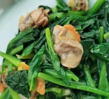 Spinach with Clams