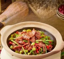 Braised Yellow Beef in Clay Pot