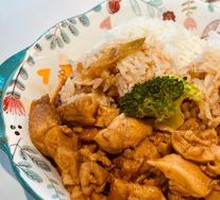 特色鸡腿饭
