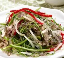 Spicy Fish Skin Salad