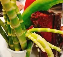 Garlic Shoots with Preserved Pork