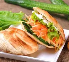 Vegetable Meat Sandwich