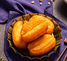 Hot Pot with Fried Dough Sticks