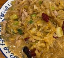 Sour Cabbage Noodles